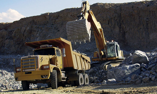 6900 Forty Ton Dump and Loader Western Star